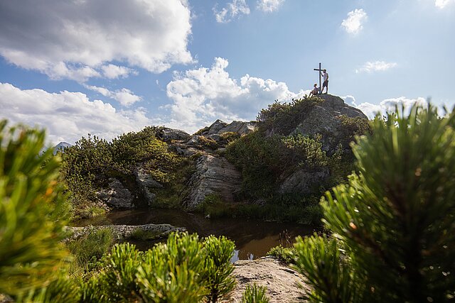 <p>Salzburger Gipfelspiel Saukarfunktel - Gipfelsieg im Wanderparadies Flachau</p>